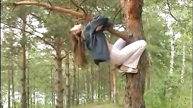 18 year old girl peeing from a tree