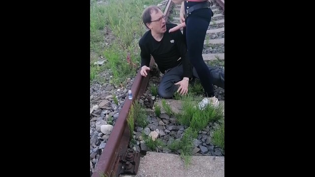 Public anal on the railroad - full vid in my Onlyfans (link in bio)