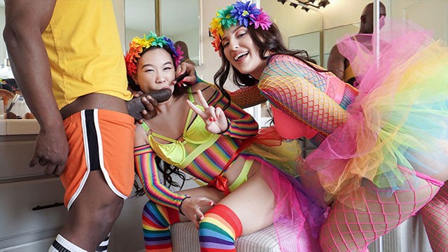 FreeUse Fantasy - Kimmy Kim & Aubree Valentine Celebrate Pride Month With Some Interracial Hardcore
