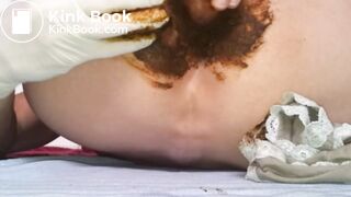 Caca culotte, étalage, masturbation et éjaculation scato