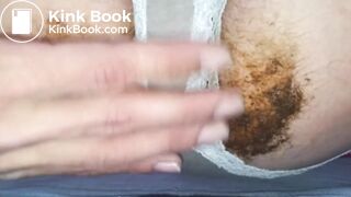 Caca culotte, étalage, masturbation et éjaculation scato