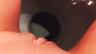 MY PUBLIC TOILET PISSING / teen PUSSY PISS / GIRLS CLOSEUP PUBLIC PEE