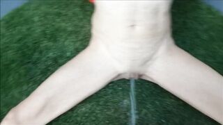 new wet piss games public outdoor peeing each other on girl pussy pissing