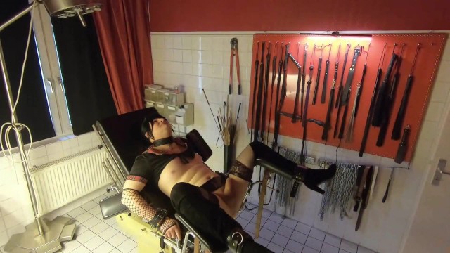 KittyBDSMsub getting Anal vibed while tied on Gyno Chair