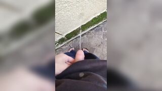 Pissing near my foots Outdoor piss /Public pee