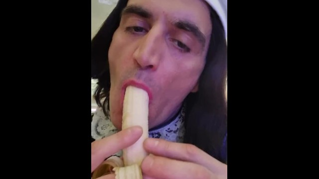 i wish this banana im sucking was your hard cock