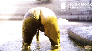 Green Wedding in Cowshit