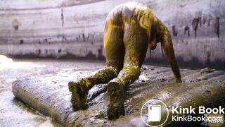 Green Wedding in Cowshit