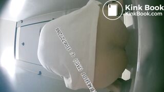 Beautiful women pooping in the toilet 27