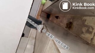 Beautiful women pooping in the toilet 27