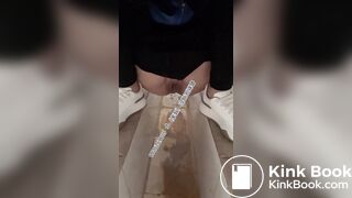 Beautiful women pooping in the toilet 28