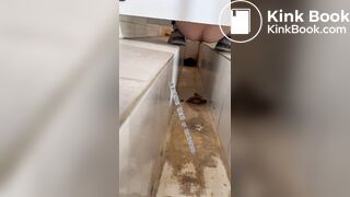 Beautiful women pooping in the toilet 30