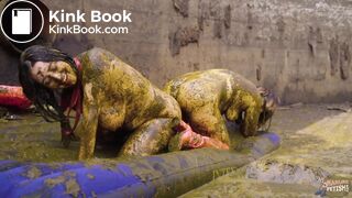 Manure Party Pit - Lesbian in cowshit