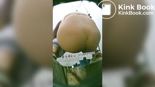 Beautiful women pooping in the toilet 37