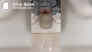 Beautiful women pooping in the toilet 41