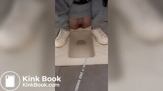 Beautiful women pooping in the toilet 41