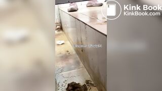 Beautiful women pooping in the toilet 42