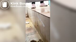 Beautiful women pooping in the toilet 42