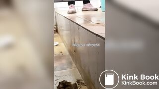 Beautiful women pooping in the toilet 42