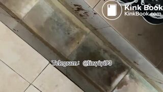 Beautiful women pooping in the toilet 46