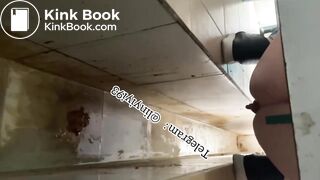 Beautiful women pooping in the toilet 46