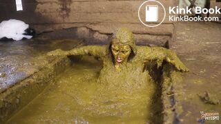 Brooke Maddison Morning Cowshed Routine in Cowshit