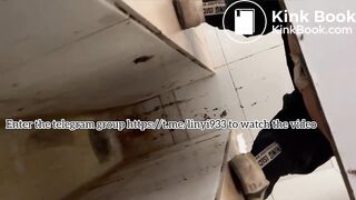 Beautiful women pooping in the toilet 57