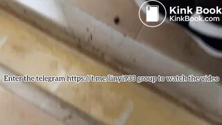 Beautiful women pooping in the toilet 58