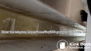 Beautiful women pooping in the toilet 58