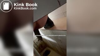 Beautiful women pooping in the toilet 60