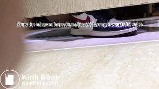 Beautiful women pooping in the toilet 61