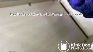 Beautiful women pooping in the toilet 61