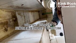 The girl excreted profusely in the toilet 53