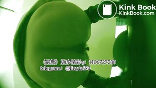 The girl excreted profusely in the toilet 64