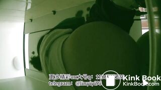 The girl excreted profusely in the toilet 65