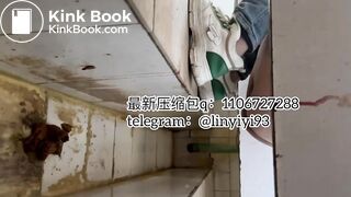 The girl excreted profusely in the toilet 69