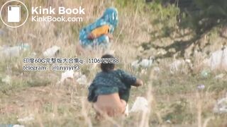 The girl excreted profusely in the toilet 75