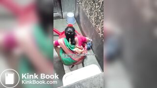 The girl excreted profusely in the toilet 80