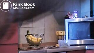 2065736_RRvsEm_207799