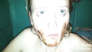 Slave girl love to eat