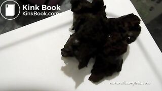 Sticky shit on bathtub edge