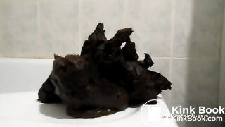 Sticky shit on bathtub edge