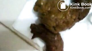 Sexy slut eatin Scat