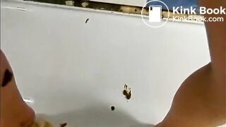 sexy_shitting_woman8