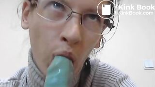 Cuntyo goes digging for gold