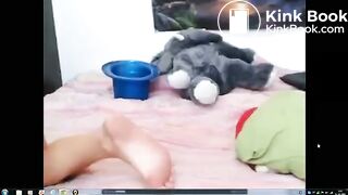 dildoes till she shits on bed_1