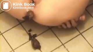 hottie pooping on floor