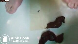 Scat - Shitting in the Bathtub - Scheisse