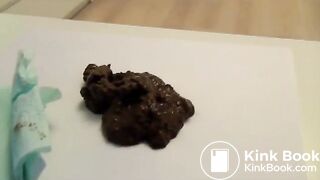 sweet sexy Anja poops