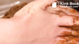 japanese lesbian scat 864